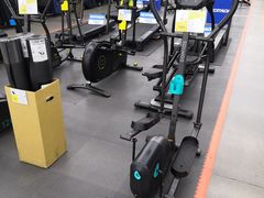 店内环境-迪卡侬(南二环店)