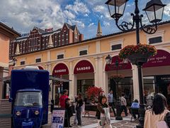 -佛罗伦萨小镇广佛名品奥特莱斯(疏港路店)