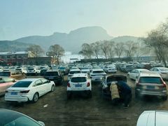 -济南卧虎山滑雪场