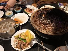 -韩京炭火烤肉自助料理(柯桥万达店)