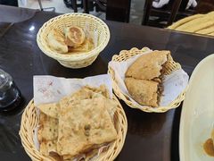-方中山胡辣汤(顺河路店)