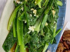-萃华海鲜阁大排档(五四广场店)