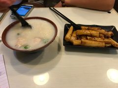 -大师傅粥品(埃华街)