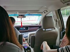 -三亚湾海居铂尔曼度假酒店