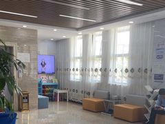 -茂菊口腔连锁(浦东南路店)