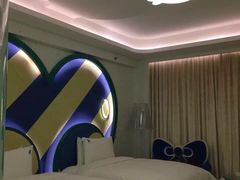 -广州花之恋城堡酒店