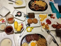 -豪客来牛排(中央花苑店)