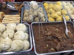 -护国寺小吃(左家庄店)