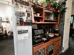 -花仓咖啡(祥安巷店)