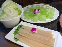 -山城鼎重庆老火锅(西安钟楼店)