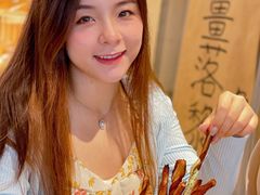 -天井·丑面包搭咖啡