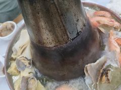 -一口猪海鲜浑锅·东北家常菜