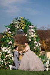 -雪中彩影婚纱摄影·微光艺术中心