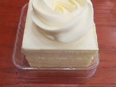 咸芝白脱蛋糕-红宝石·鲜奶小方·海派西点房(南丹店)