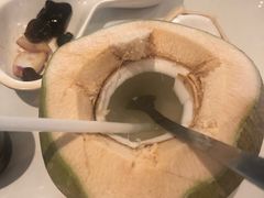 泰国天然椰青-润园四季椰子鸡火锅(海上世界店)