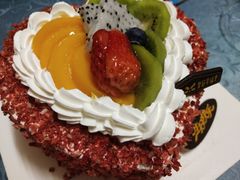 -皇冠幸福里动物奶油生日蛋糕(万达店)