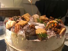 -小苍兰风铃草·礼物蛋糕(沈阳店)