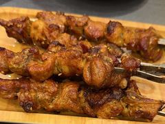 -乡村馕坑肉·烧烤·新疆菜·本地人更爱吃(阿勒泰首店)