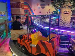 -卡通尼·Safari非洲探索乐园·生日会(金桥国际商业广场店)