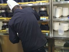 -鲁班小馆(政四街店)