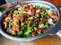 干锅肥肠-95号酱骨·一块豆腐(展春园西路店)