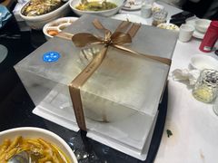 -红宝石·鲜奶小方·海派西点房(南丹店)