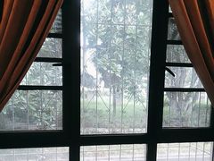 -丽华园(青少年宫店)