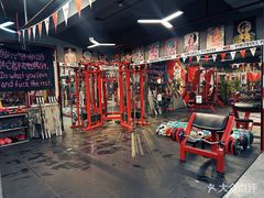 -KingBull私教健身&格斗订制(龙井商业中心店)