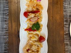 百香果无骨鸡爪-艺术食堂(创意料理)