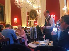 -Cafe Sacher(WIEN)