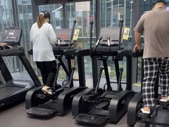 -超鹿运动(五四路恒力城店)