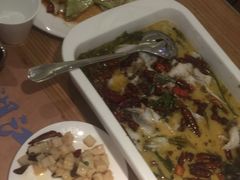 -江湖情酸菜鱼(万菱汇店)