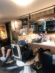 -Libertines barbershop 浪子理发店