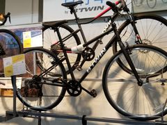 -迪卡侬(南二环店)