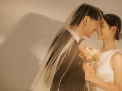 -铂爵夫人婚纱摄影(上海总店)