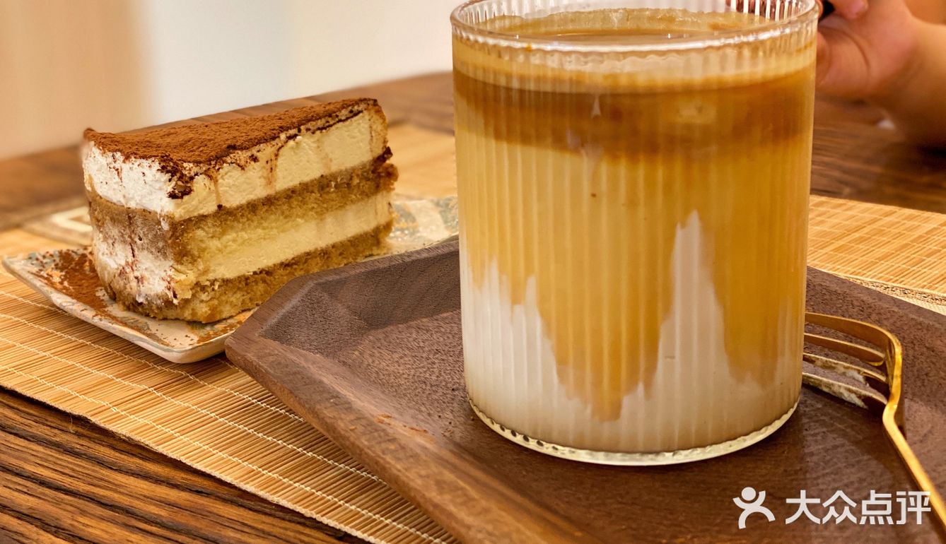 偶遇一家氛围感十足的咖啡小店☕️