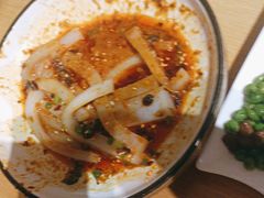 -渝信川菜 · 川味家常菜(财富购物中心店)
