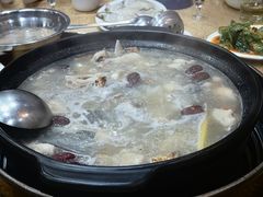 -濠轩阁特色生蚝火锅(水湾路店)