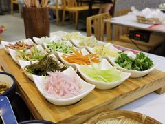 丝娃娃-黔派·贵州烙锅烤肉·米粉(车公庙店)