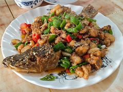 爆炒狗鱼-煲来饱去冷水鱼