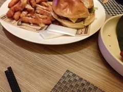 -J·one Bistro吉萬酒厨·牛排