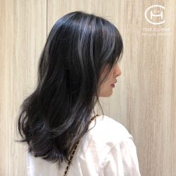 -HAIR CORNER