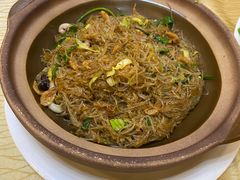 干逼海皇粉丝煲-清新鸡沙田乳鸽店(金融店)