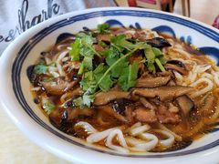 香菇鸡肉面-麦梗手擀面水饺(麦梗前门店)