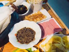 -鱼颜诱纸纸上烤鱼·蛙(龙湖天街店)