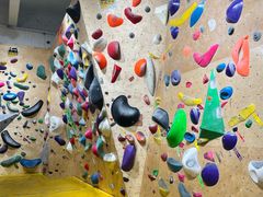 -问山MountQuest攀岩馆