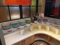 自助调料区-南城十里潮汕鲜牛火锅·鲜虾生滚粥(融汇老商埠店)