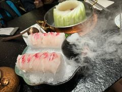 -得意咚瓜·顺德鱼生·冬瓜火锅(深圳首店)