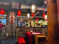 -谭鸭血老火锅(娄星区长青街店)