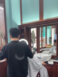 -绅仕門男士理发馆